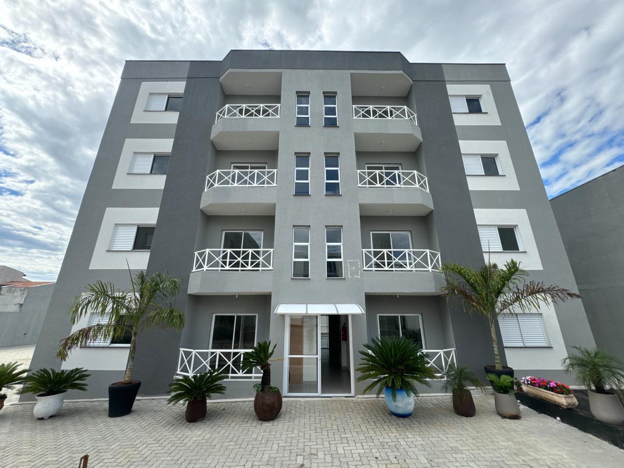 Predio - Condominio Villa D Europa - Pindamonhangaba - 2